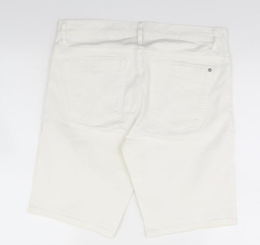 H&M Womens White Dungaree Shorts Shorts Size 32