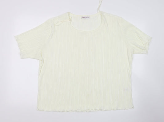 Additional front view of Bonmarché women’s yellow basic blouse, size XL