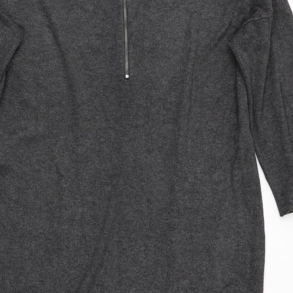 Brand and care label for Vero Moda women’s grey jumper dress, size L, - back zip