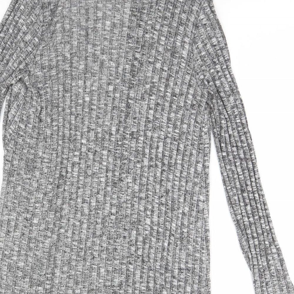 Brand and care label for Forever 21 women’s grey cardigan jumper, size M