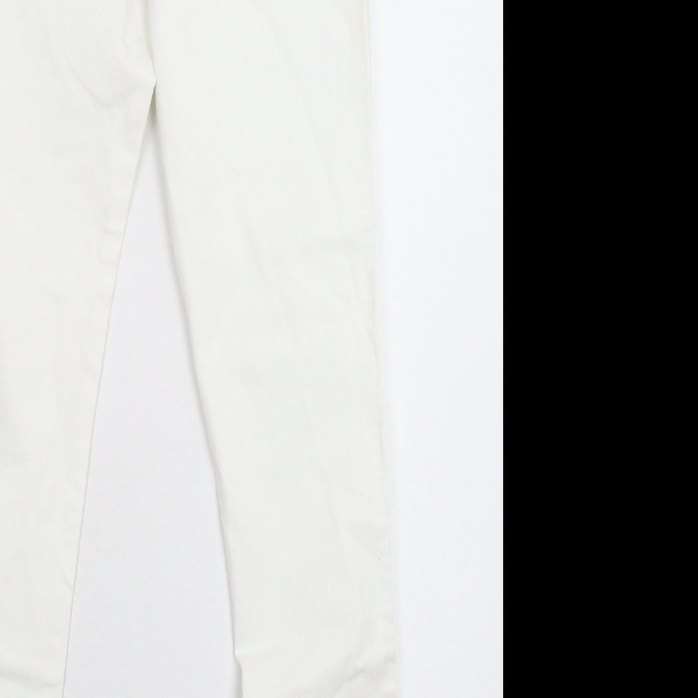 Brand and care label for Denim & Co. women’s white denim jegging jeans, size UK 10, 30-inch leg