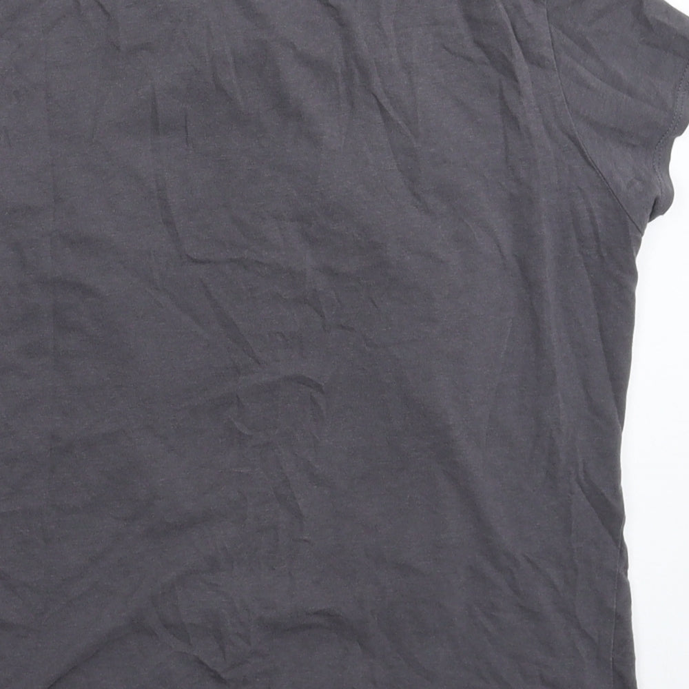 Brand and care label for H&M boys’ grey basic t-shirt, size 11-12, years