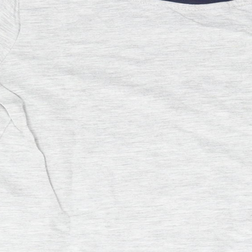 Brand and care label for Primark girls’ white basic t-shirt, size 2, years - cool like mum