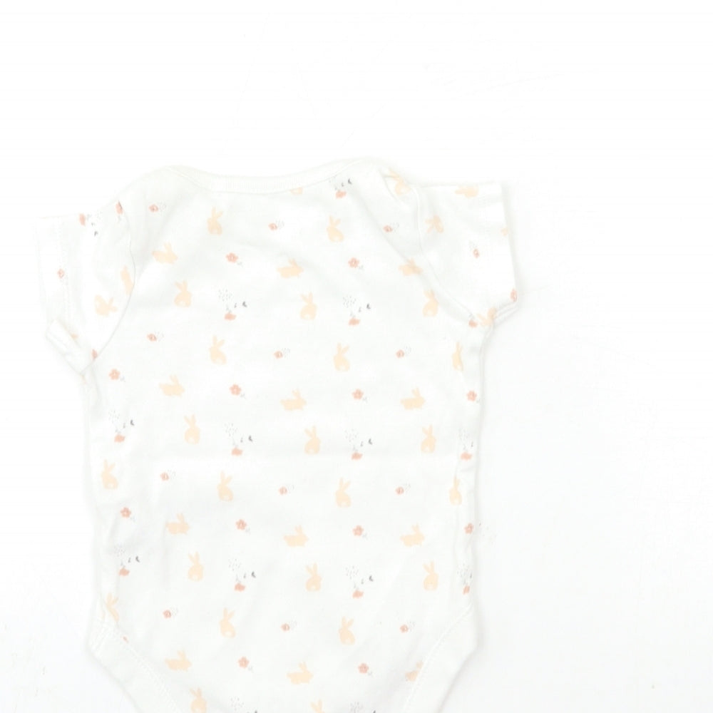 Brand and care label for F&F Baby White Animal Print Babygrow One-Piece, size 0-3, Months
