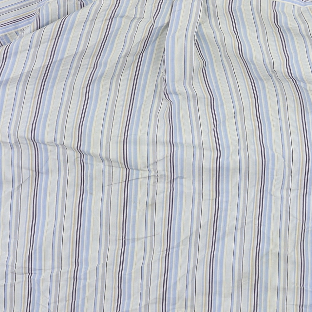 Brand and care label for Southern Comfort men’s grey striped button-up, size 15.5