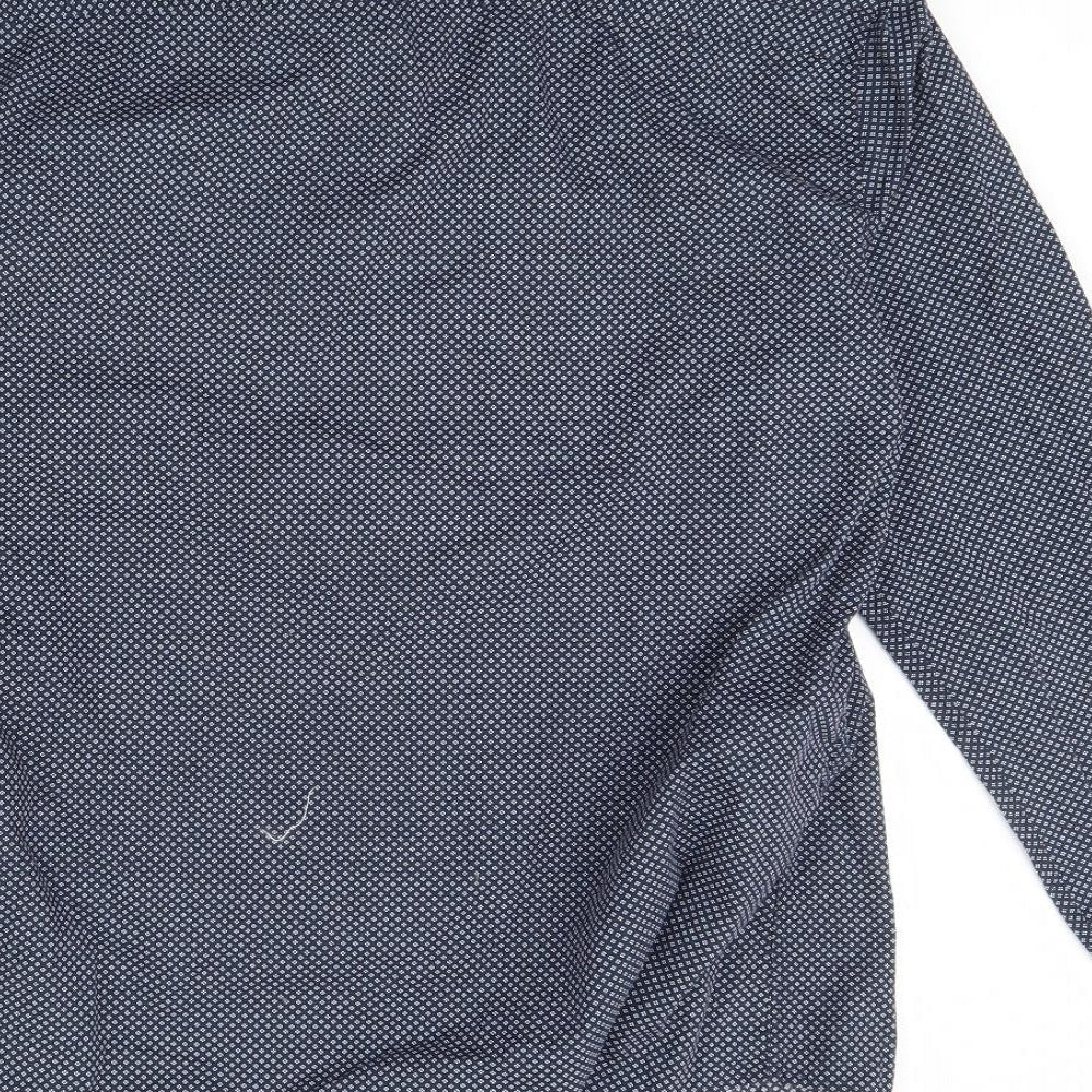 Brand and care label for F&F men’s blue geometric dress shirt, size M