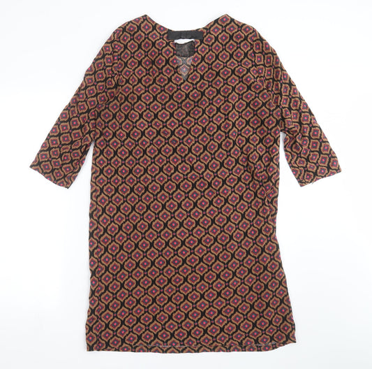 Back view of La Redoute women’s black geometric shift, size UK 12