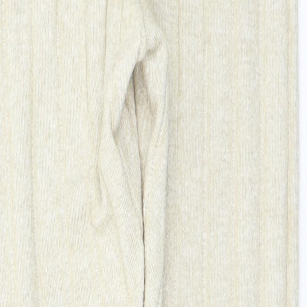 Brand and care label for Edge Street women’s beige solid capri lounge pants, size M