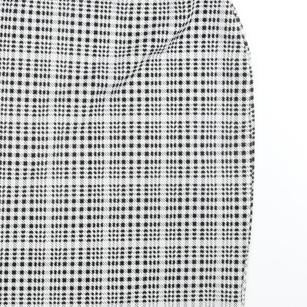 Brand and care label for Missguided women’s white fair isle straight & pencil set, size UK 8