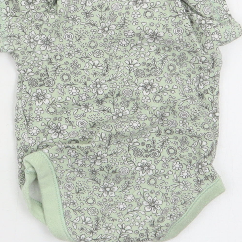 Nutmeg Girls Green Floral Babygrow One-Piece Size 0-3 Months