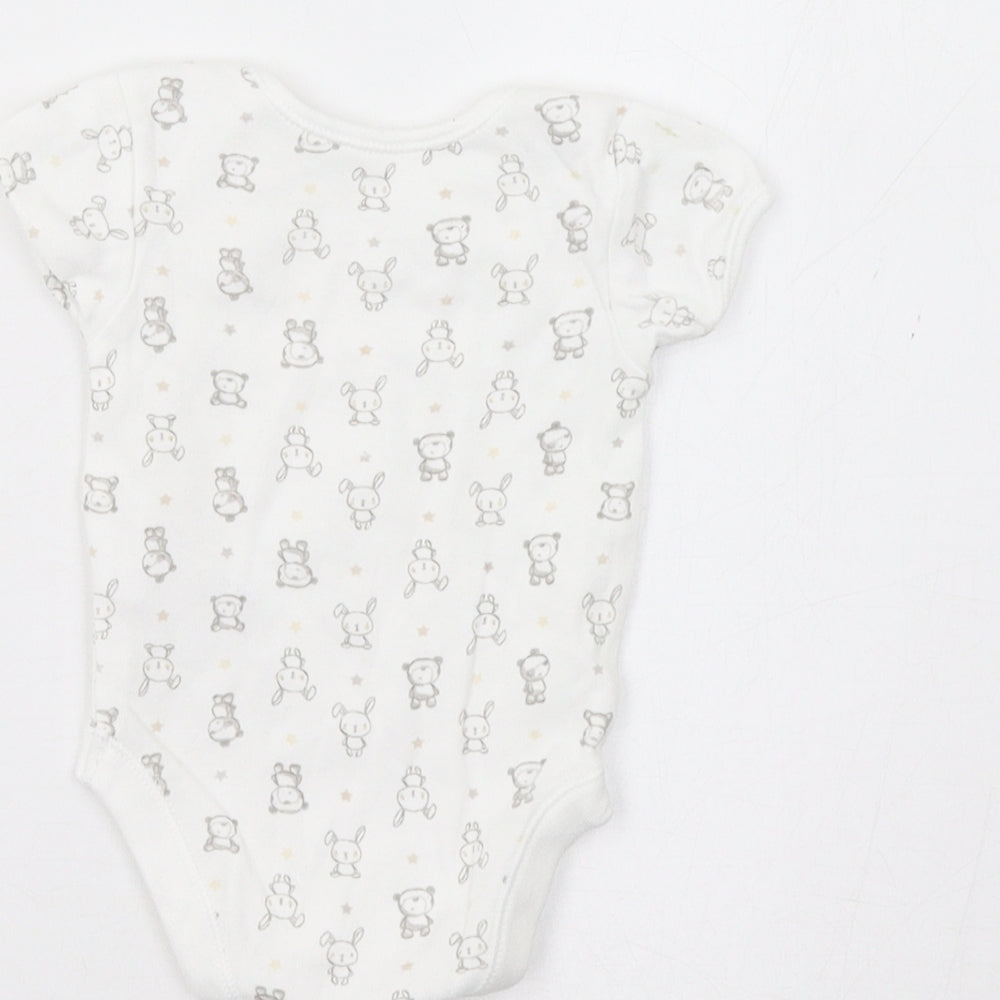 Brand and care label for George Baby White Geometric Romper One-Piece, size 0-3, Months - Bear Print