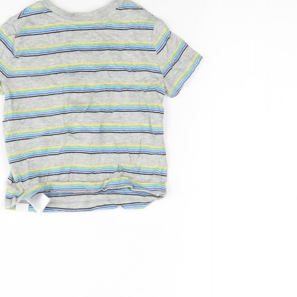 Brand and care label for Gap Baby Grey Striped Basic Tank, size 12, Months