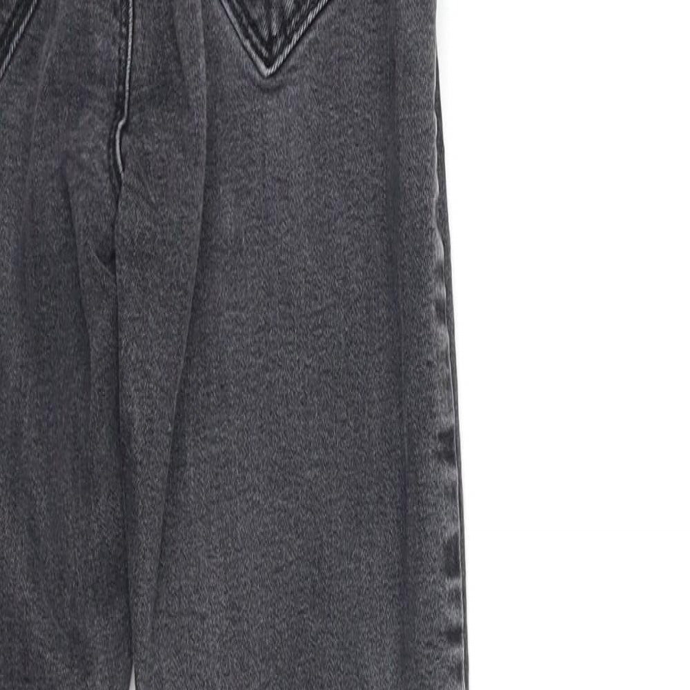 Brand and care label for Denim & Co. women’s grey denim skinny jeans, size UK 6, 28-inch leg