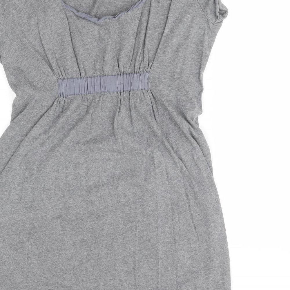 Brand and care label for Roots women’s grey a-line, size M