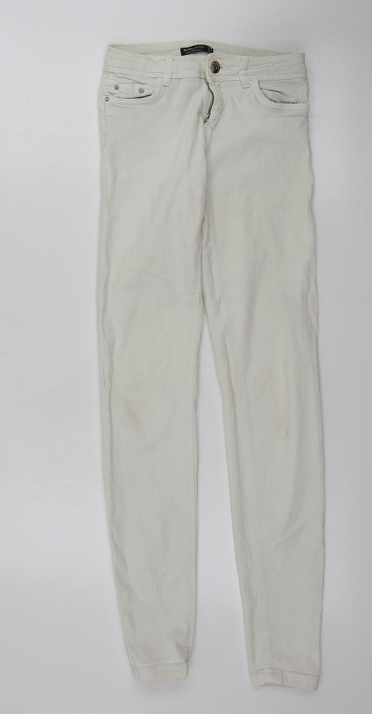 Womens UK Size 26 in Bershka Regular Fit Skinny White Jeans