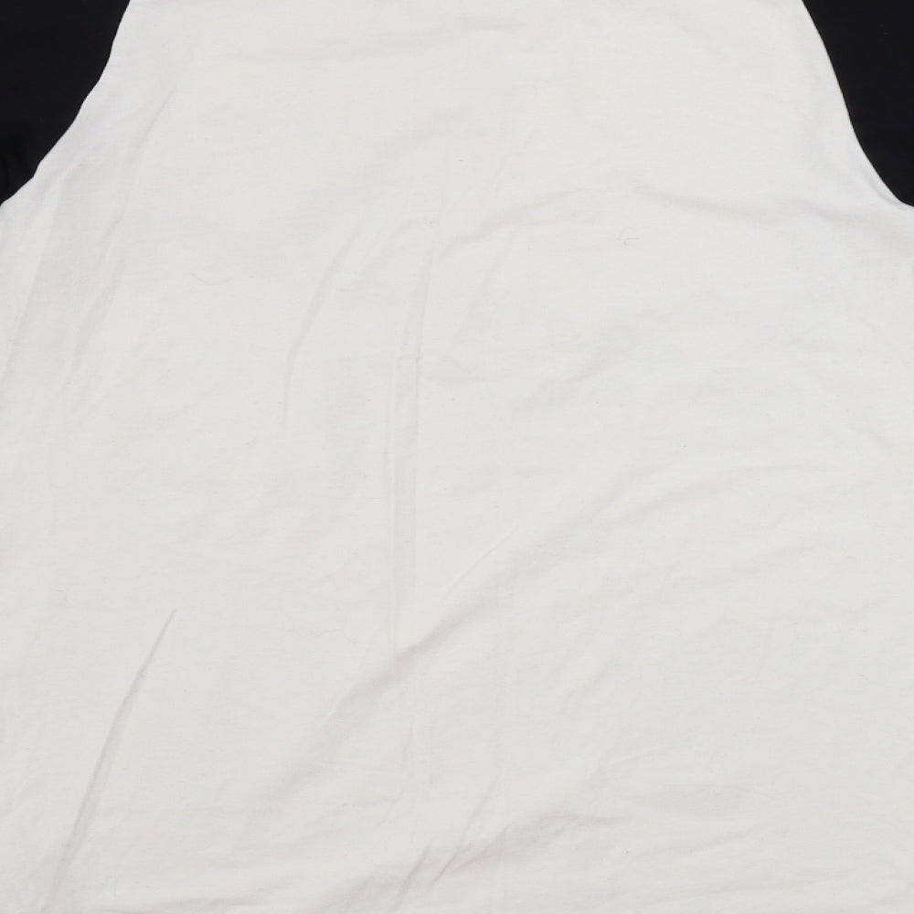 Brand and care label for boquer123 women’s white basic t-shirt, size XS