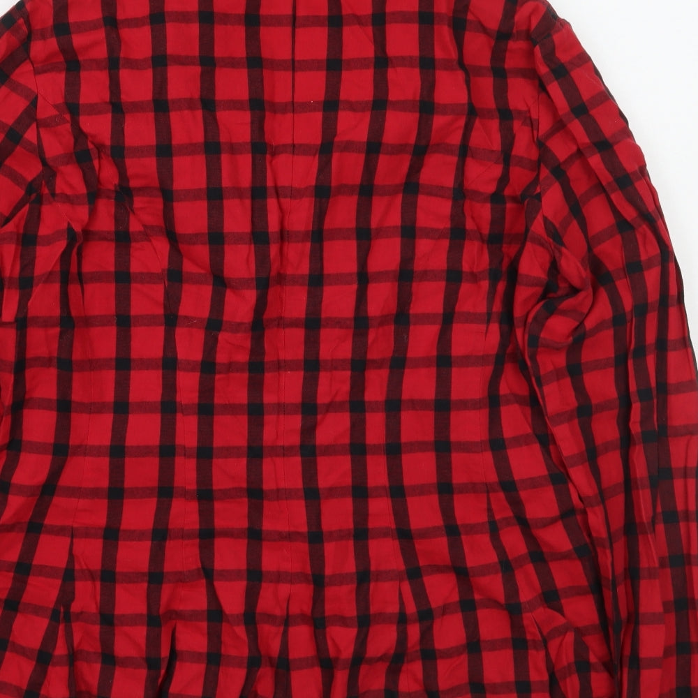Brand and care label for Harve Benard women’s red check basic button-up, size L