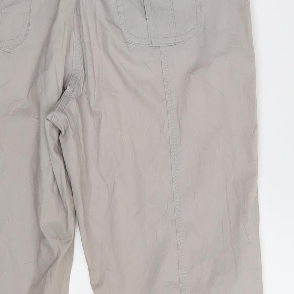 Brand and care label for Bexleys women’s grey cropped trousers, size UK 34, in, 21-inch leg