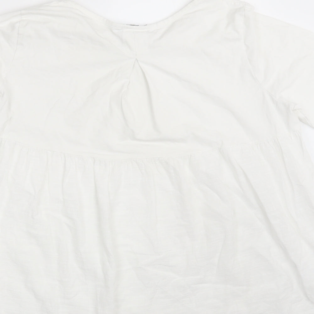 Pamella Womens White Basic T-Shirt One Size