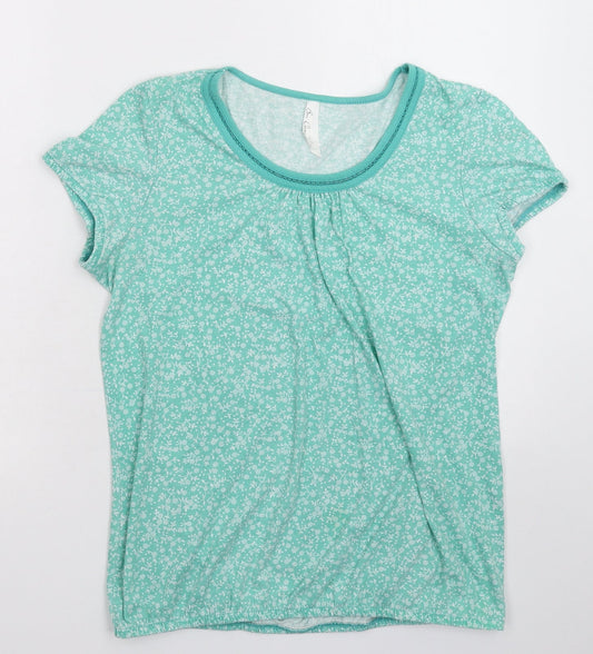 Additional front view of Bonmarché women’s green floral top pyjama top, size UK 14