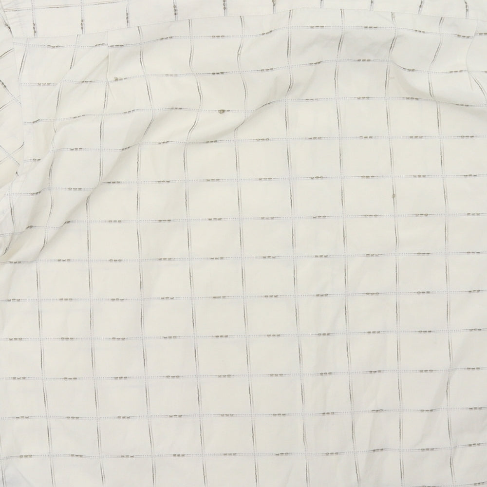 defines Mens White Check Polo Size M