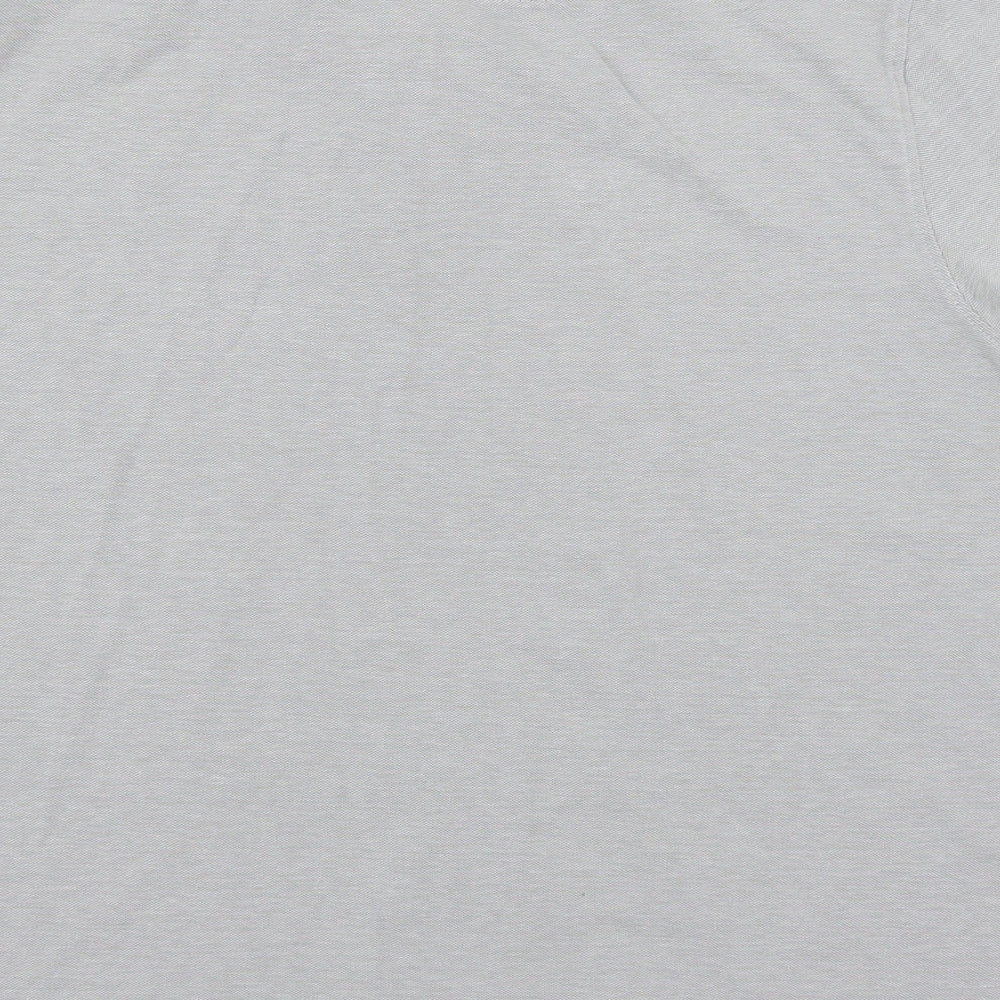 Brand and care label for Maine New England men’s grey polo, size XL