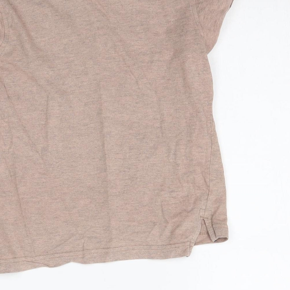 Brand and care label for George boys’ beige basic t-shirt, size 6-7, years