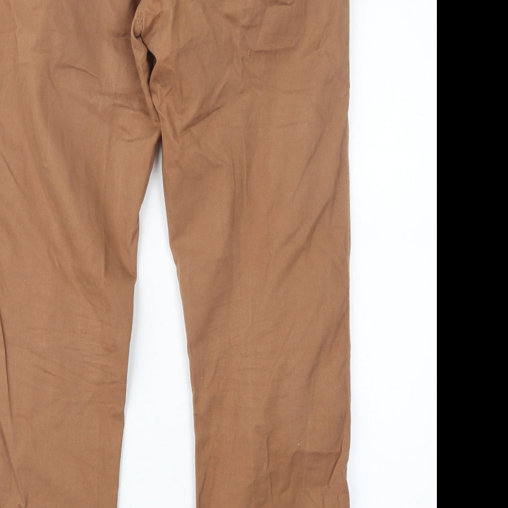 Brand and care label for Denim Co. men’s brown trousers, size 34, in, 29-inch leg