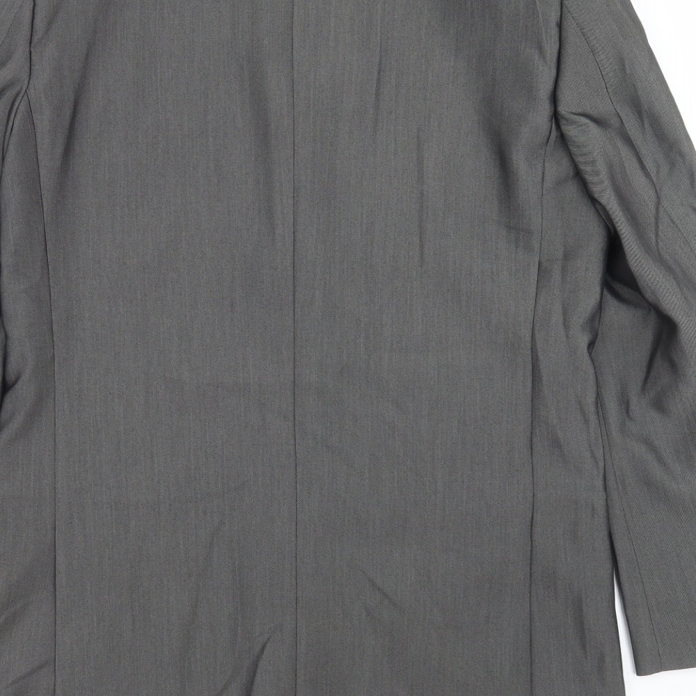 Brand and care label for Aspen & Court men’s grey jacket suit jacket, size 40