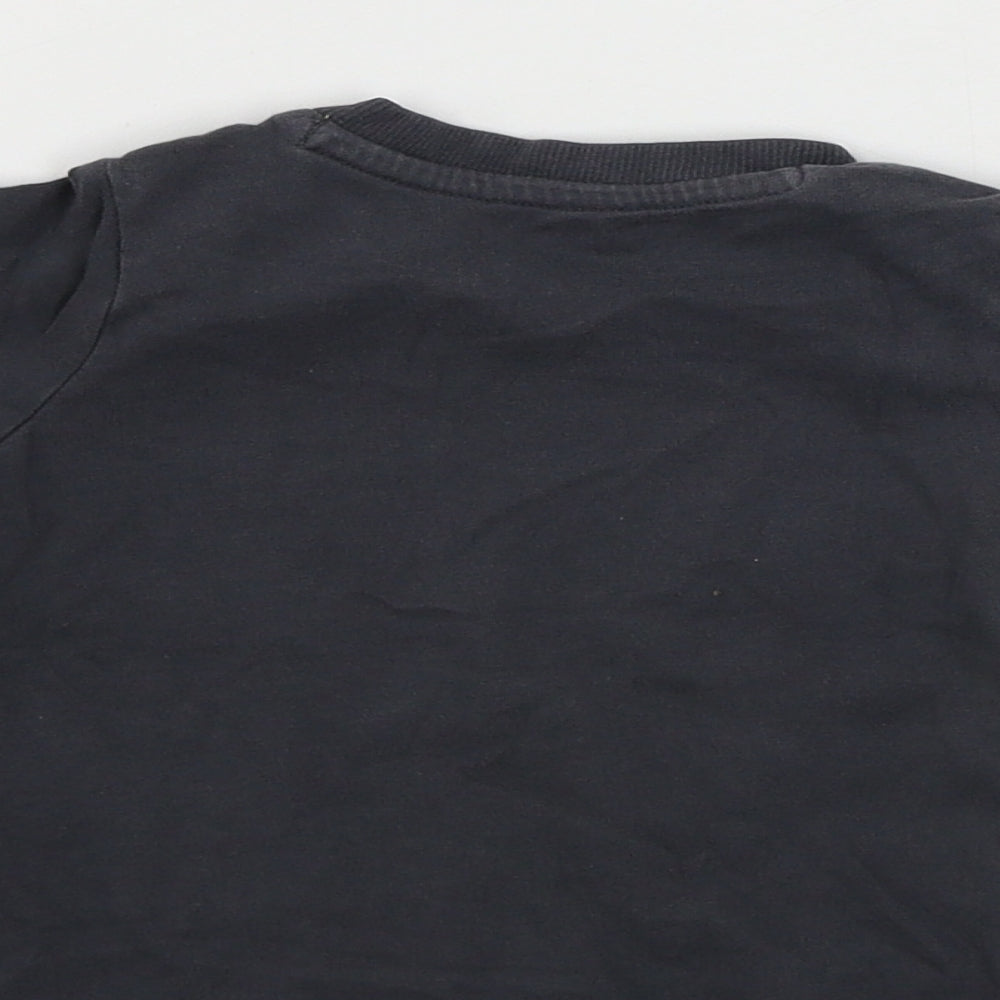 Brand and care label for Nutmeg boys’ grey basic t-shirt, size 3-6, months