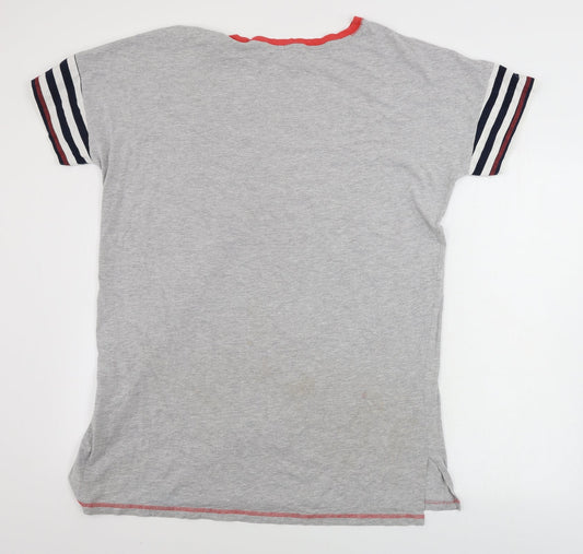 Womens UK Size M love to lounge Grey Basic T-Shirt