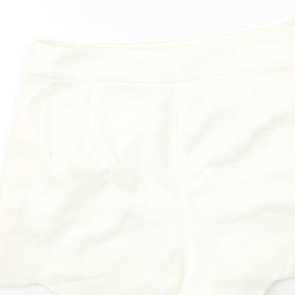 Boohoo Womens White Hot Pants Shorts Size 6