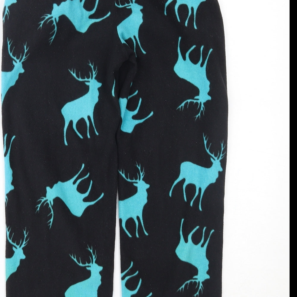 Brand and care label for TU boys’ blue pyjama pants, size 8-9, years
