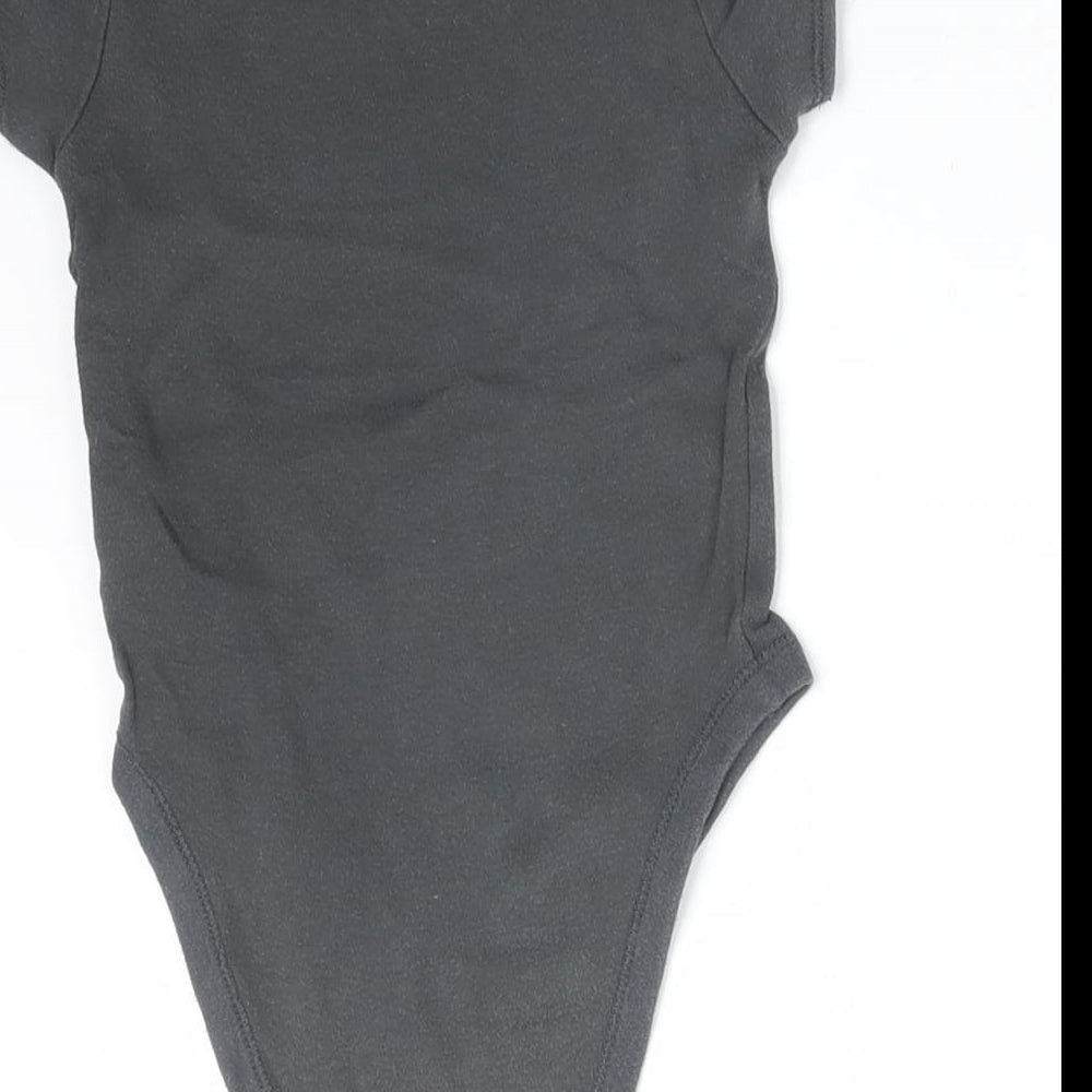 Brand and care label for Primark Baby Grey Babygrow One-Piece, size 12-18, Months - NICE IS THE NEW COOL!
