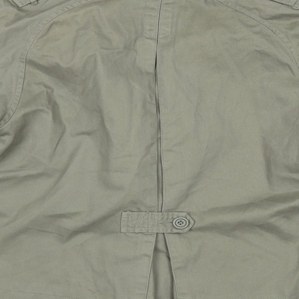Brand and care label for Best Mountain women’s green jacket, size L
