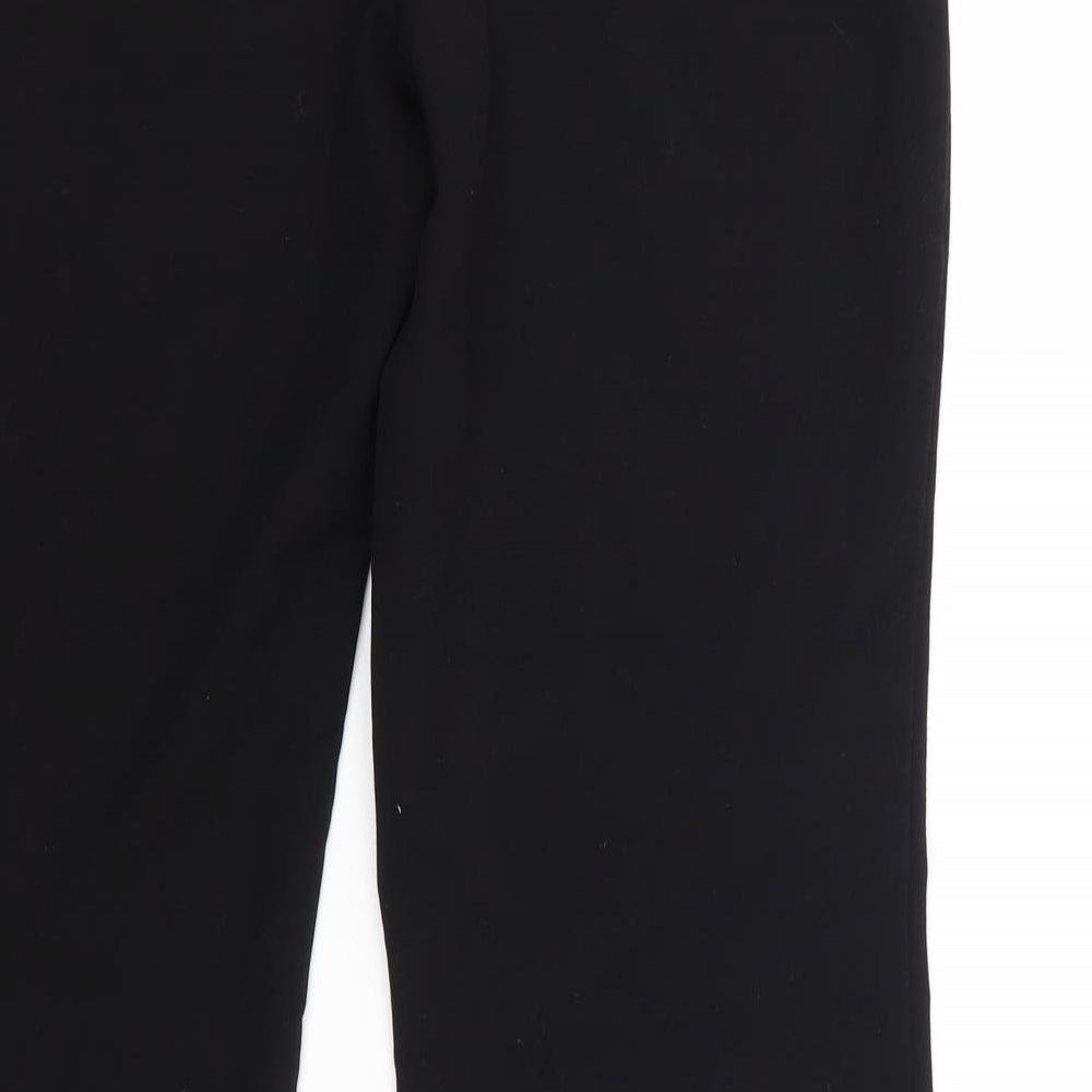 Brand and care label for F&F women’s black trousers, size UK 10, 31-inch leg