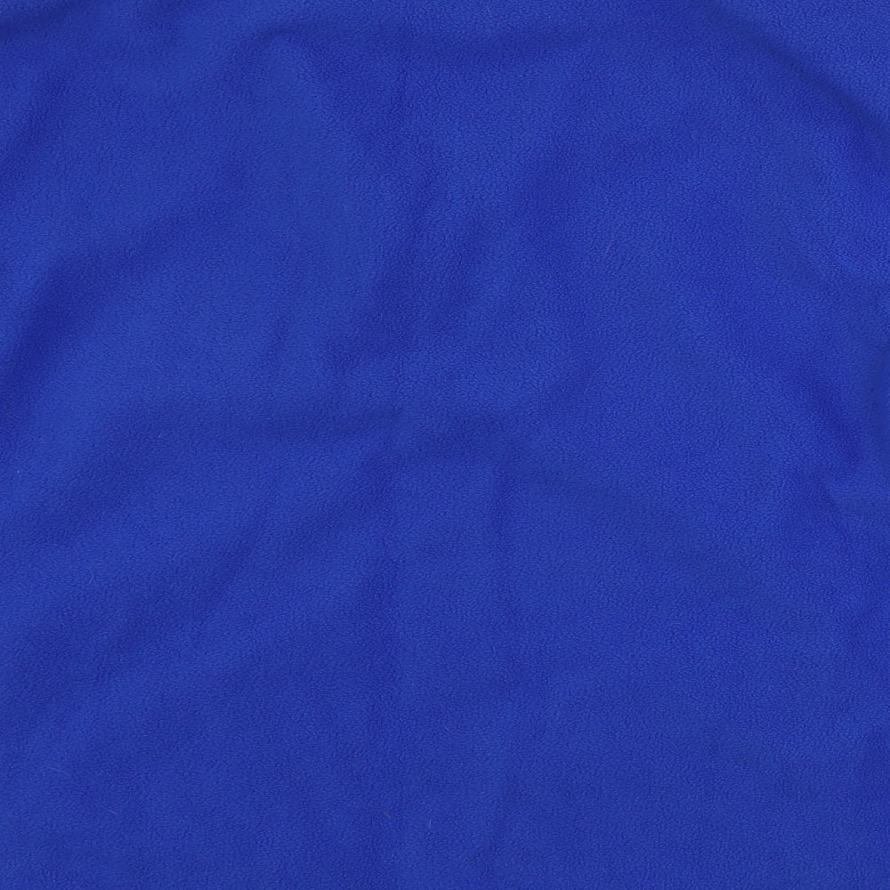 Brand and care label for Cedarwood State men’s blue henley jumper, size S