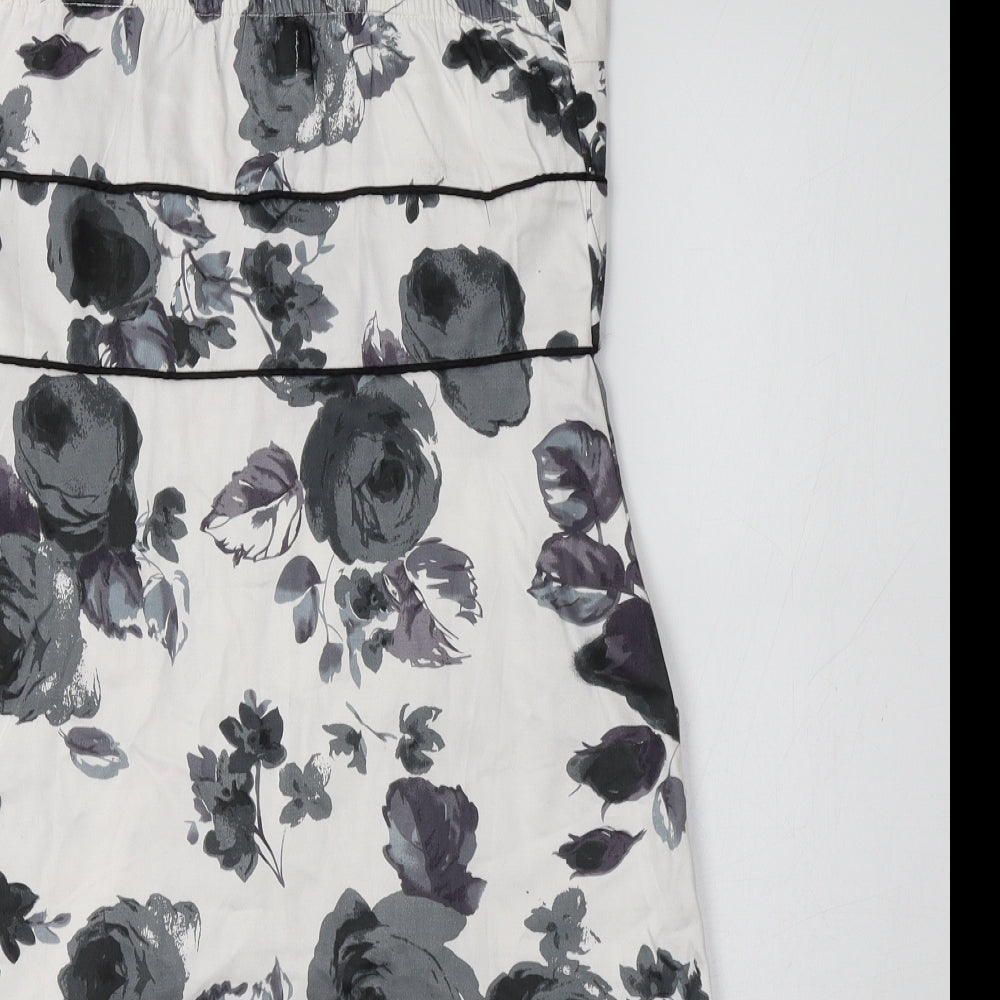 Brand and care label for Apricot women’s grey floral bodycon, size S
