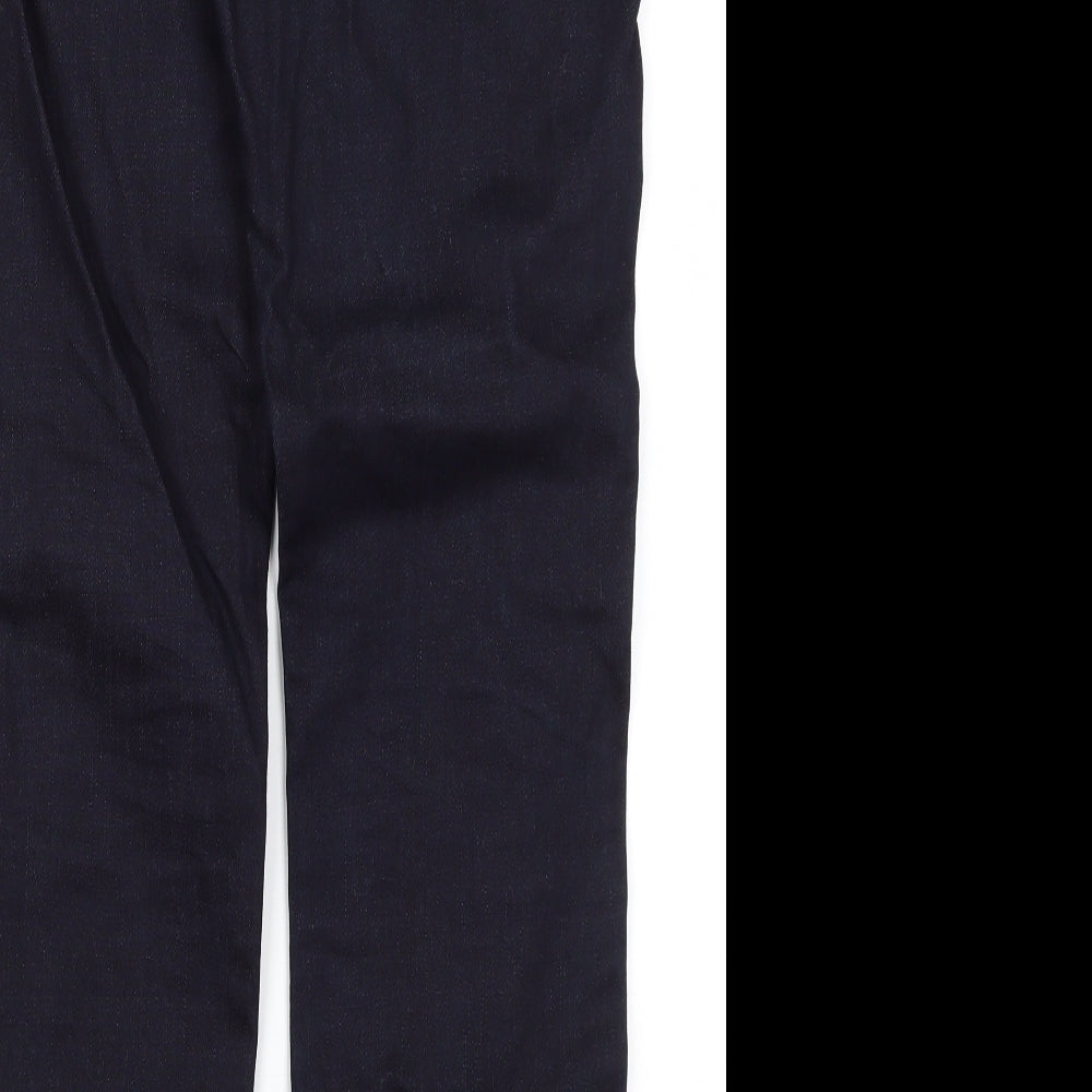 Brand and care label for Classic Jeanswear men’s blue straight jeans, size 31, in, 30-inch leg