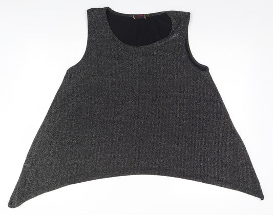 Additional front view of Glamorous women’s silver basic t-shirt, size UK 22