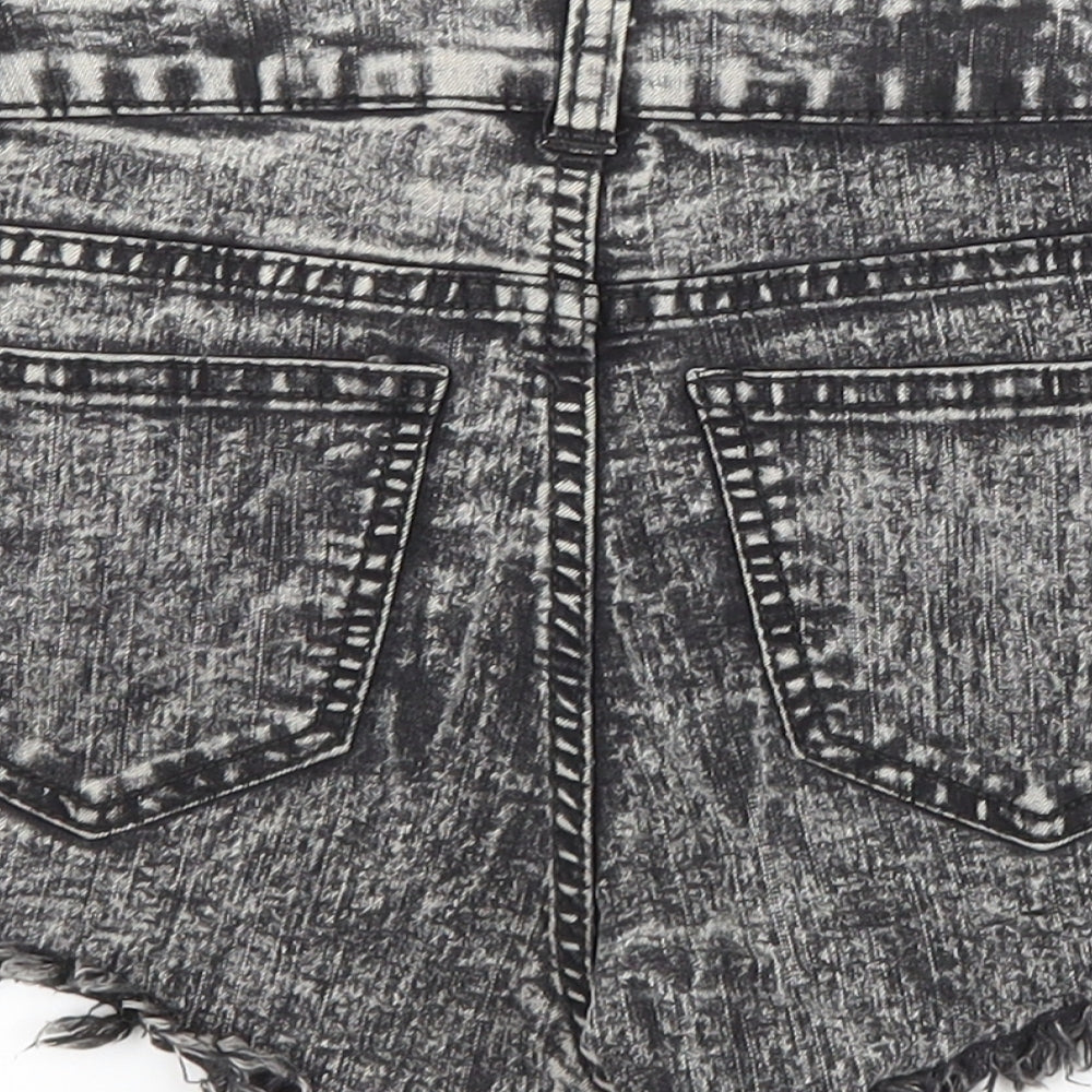 H&M Womens Grey Cotton Cut-Off Shorts Size 6 L8 in Regular
