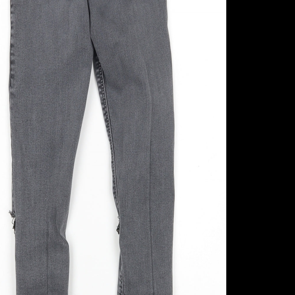 Brand and care label for Topshop women’s grey cotton skinny jeans, size UK 24, in, 28-inch leg regular