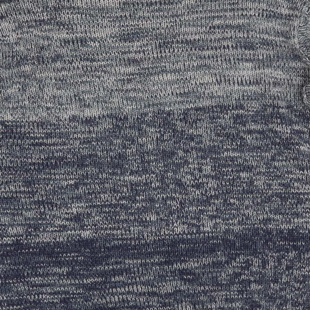 Brand and care label for Cedarwood State men’s blue collared jumper, size M, - fade to blue teal grey mix