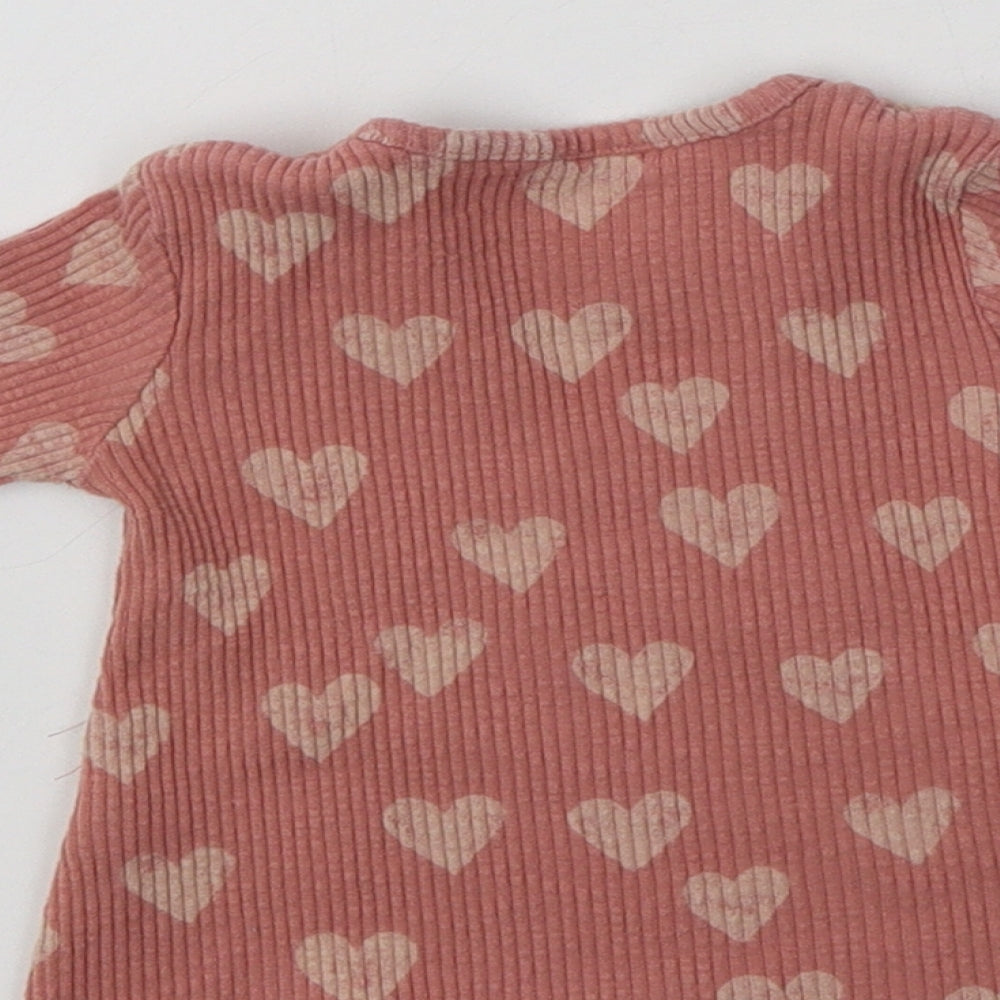 George Baby Pink Cotton Basic T-Shirt Size 3-6 Months Crew Neck - Heart Print