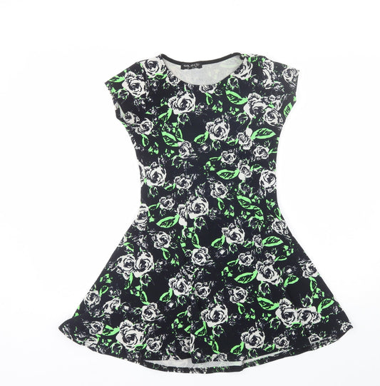 Additional front view of Select women’s green floral polyester shift, size UK 8, round neck