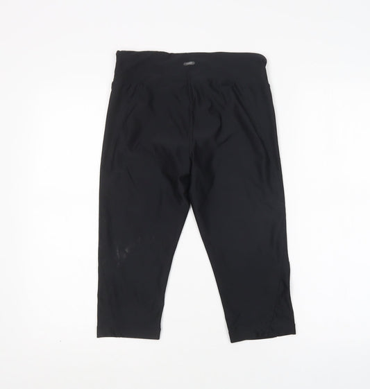 Back view of Athletic Works women’s black compression shorts, size S, 17-inch leg regular