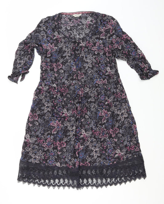 Additional front view of Indigo women’s grey geometric modal a-line, size UK 14, round neck