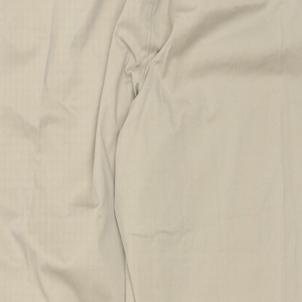 Brand and care label for Lands' End men’s beige cotton trousers, size 28, 28-inch leg regular