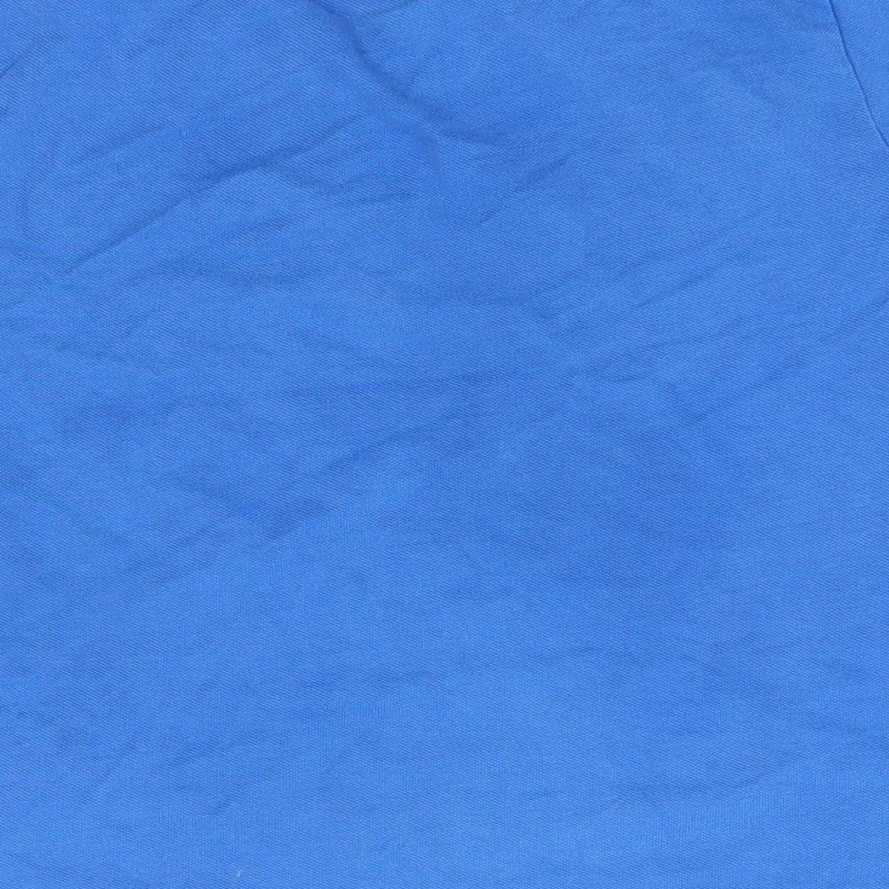 Brand and care label for F&F boys’ blue cotton basic polo, size 6-7, years collared