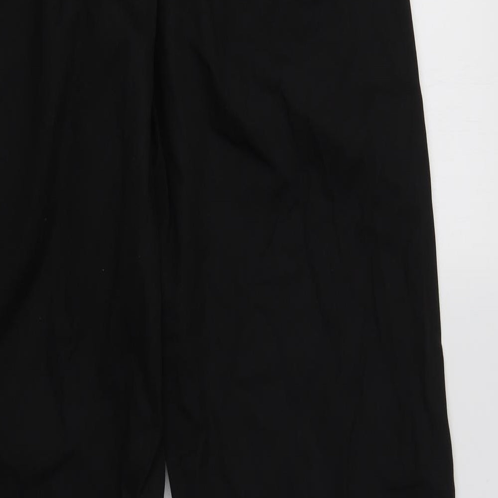 Brand and care label for Pegasus men’s black cotton trousers, size S, 33-inch leg regular